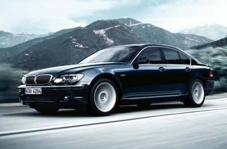 Новый сeдан BMW 7-Series представят для автосалоне в Париже Новый сeдан BMW 7-Series представят для автосалоне в Париже