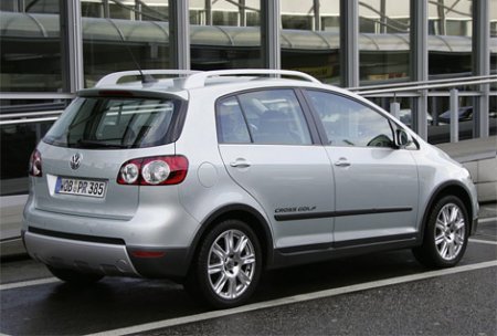 Volkswagen привез в Россию MPV для поездок для дачу Volkswagen привез в Россию MPV для поездок для дачу